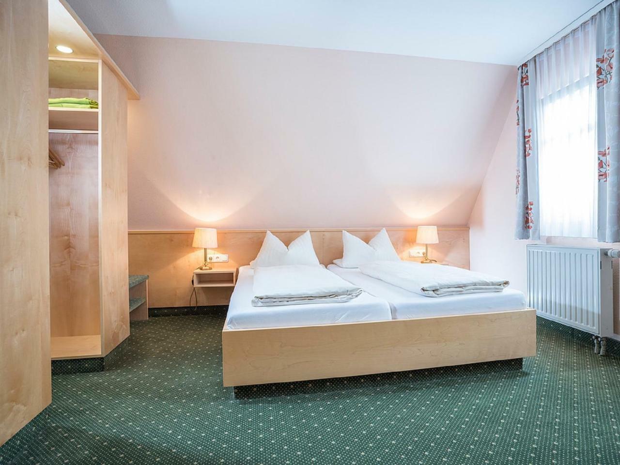 Gaestehaus Moenchshof Sommerhausen Buitenkant foto
