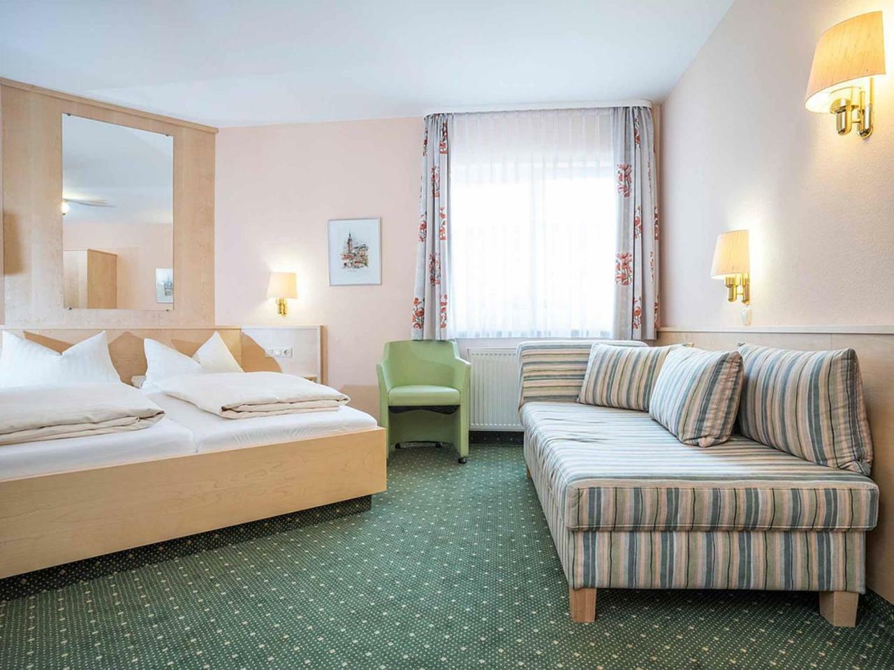 Gaestehaus Moenchshof Sommerhausen Buitenkant foto